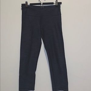 Lululemon|Gray Capri Leggings
